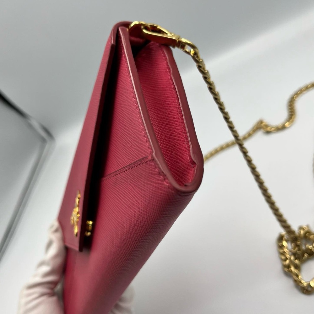 Prada Wallet on Chain - Picture 3 of 14